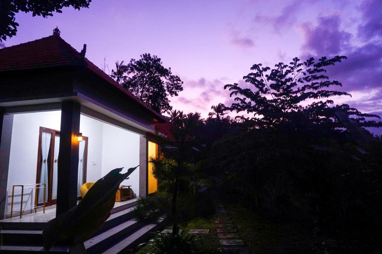 Toyapakeh Arya Resort Nusa Penida מראה חיצוני תמונה