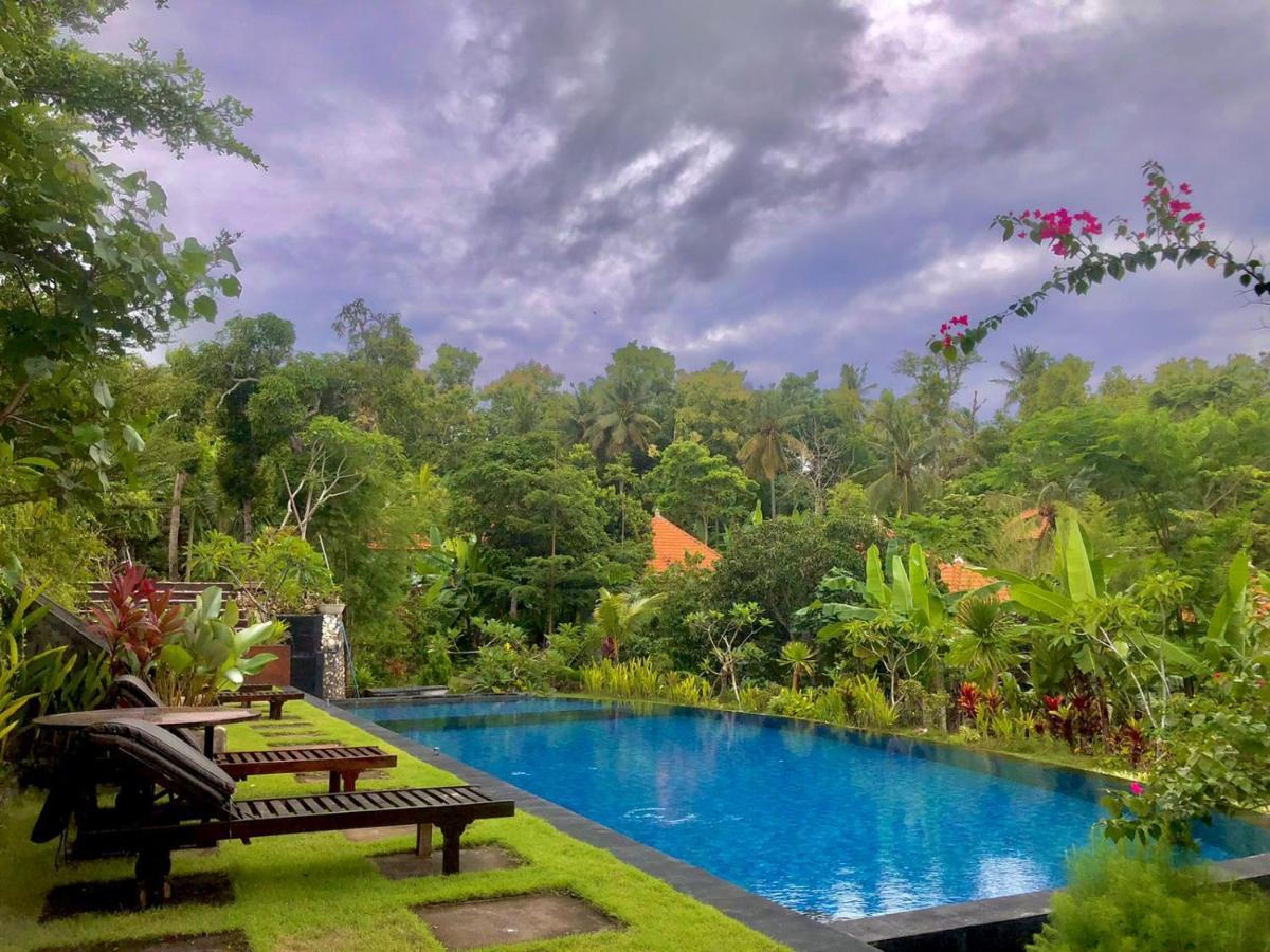 Toyapakeh Arya Resort Nusa Penida מראה חיצוני תמונה